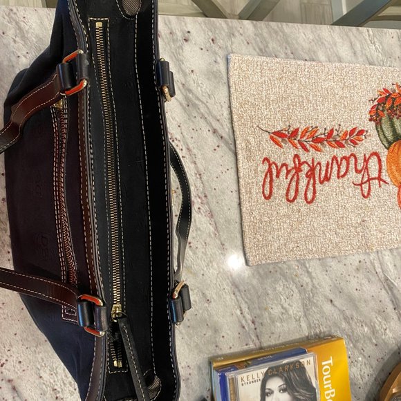 Black DB Signature Material/Leather Trim Handbag - Picture 4 of 6